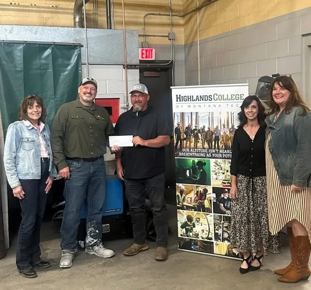 !A check is presented at Highlands college. 